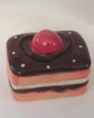 Bolinho Recheado Cereja