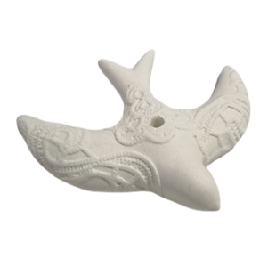 Andorinha 3d com arabescos em gesso perfumado